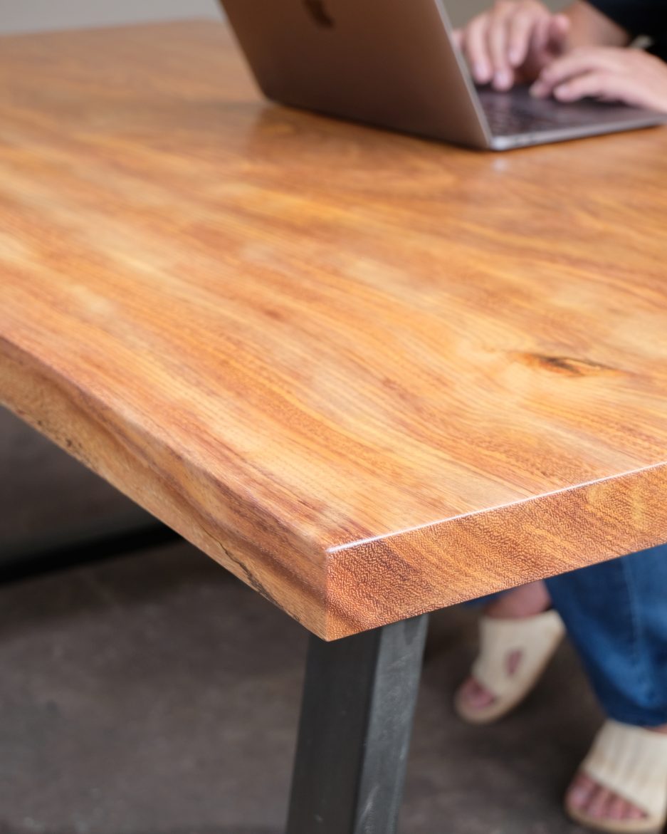 bàn gỗ lim