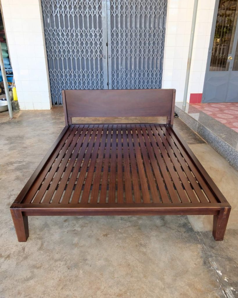 Mẫu Giường Gỗ ngủ đep Senna Bed